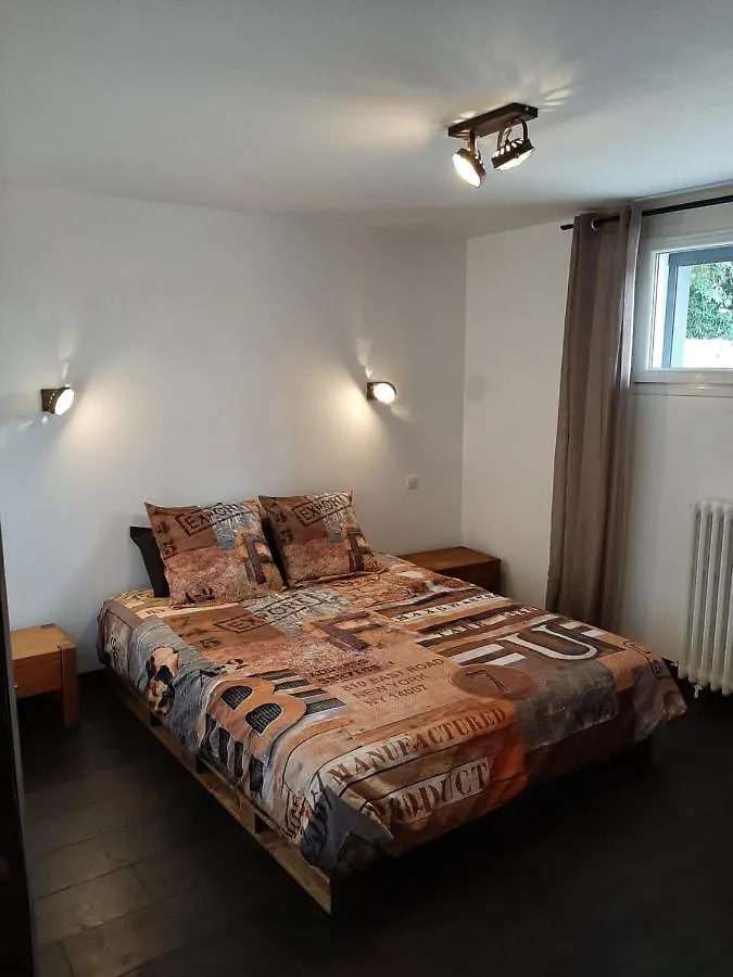Appartement Hippolits à Châtel-Guyon 0*,