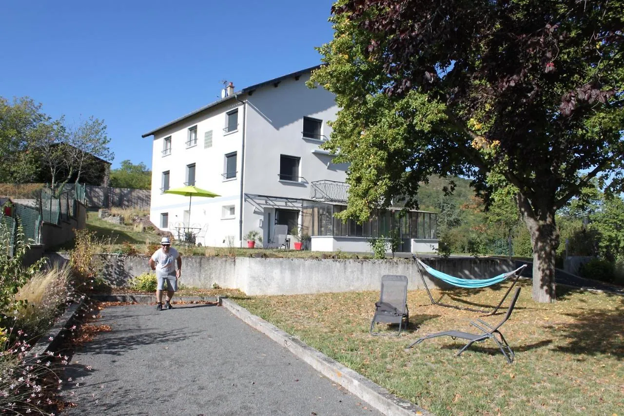 Appartement Hippolits à Châtel-Guyon 0*,  France